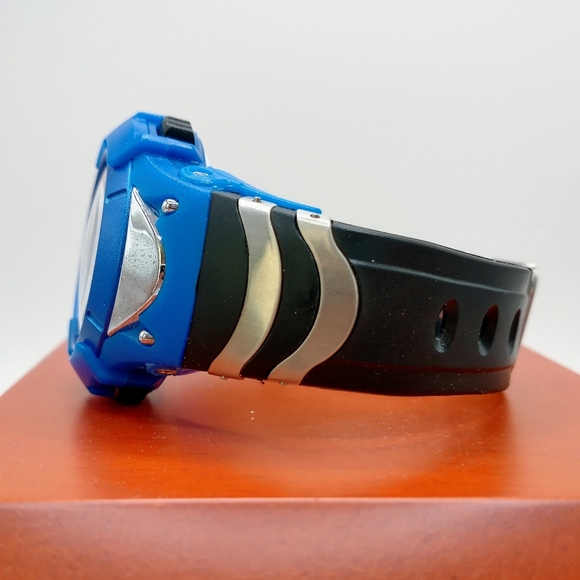 Marvel Avengers Digital Watch, Kids Watch - Picture 6 of 9